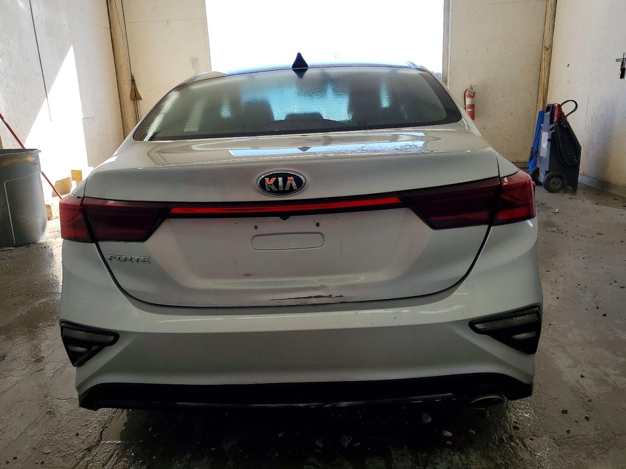 2021 KIA FORTE FE photo 6