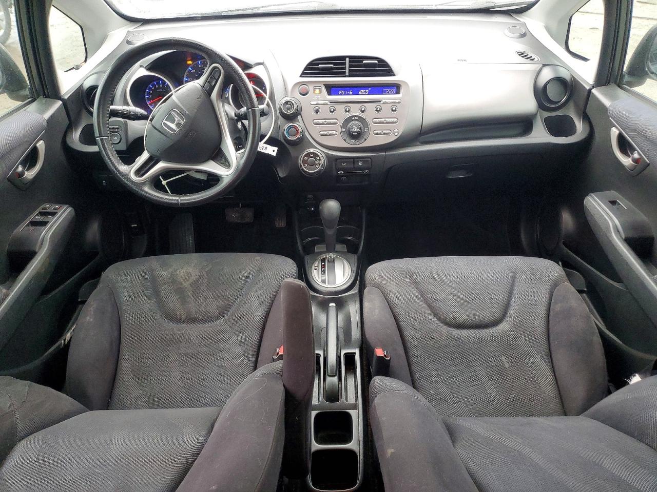 2011 HONDA FIT SPORT photo 8