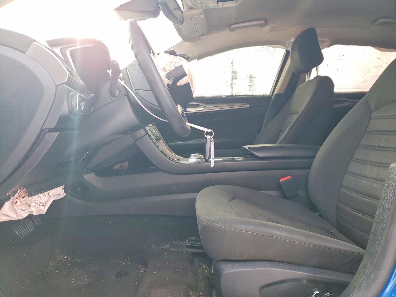 2020 FORD FUSION SE photo 7