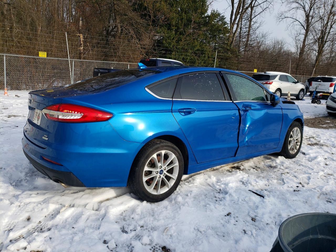 2020 FORD FUSION SE photo 3