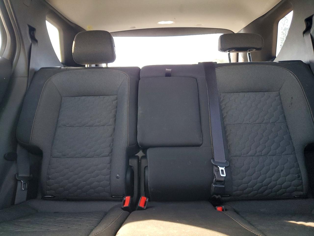 2019 CHEVROLET EQUINOX LT photo 10