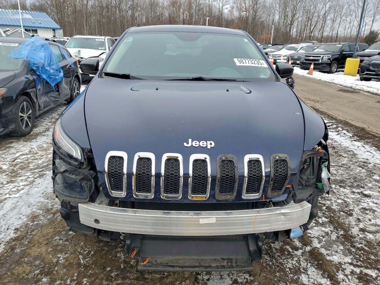 2014 JEEP CHEROKEE SPORT photo 5