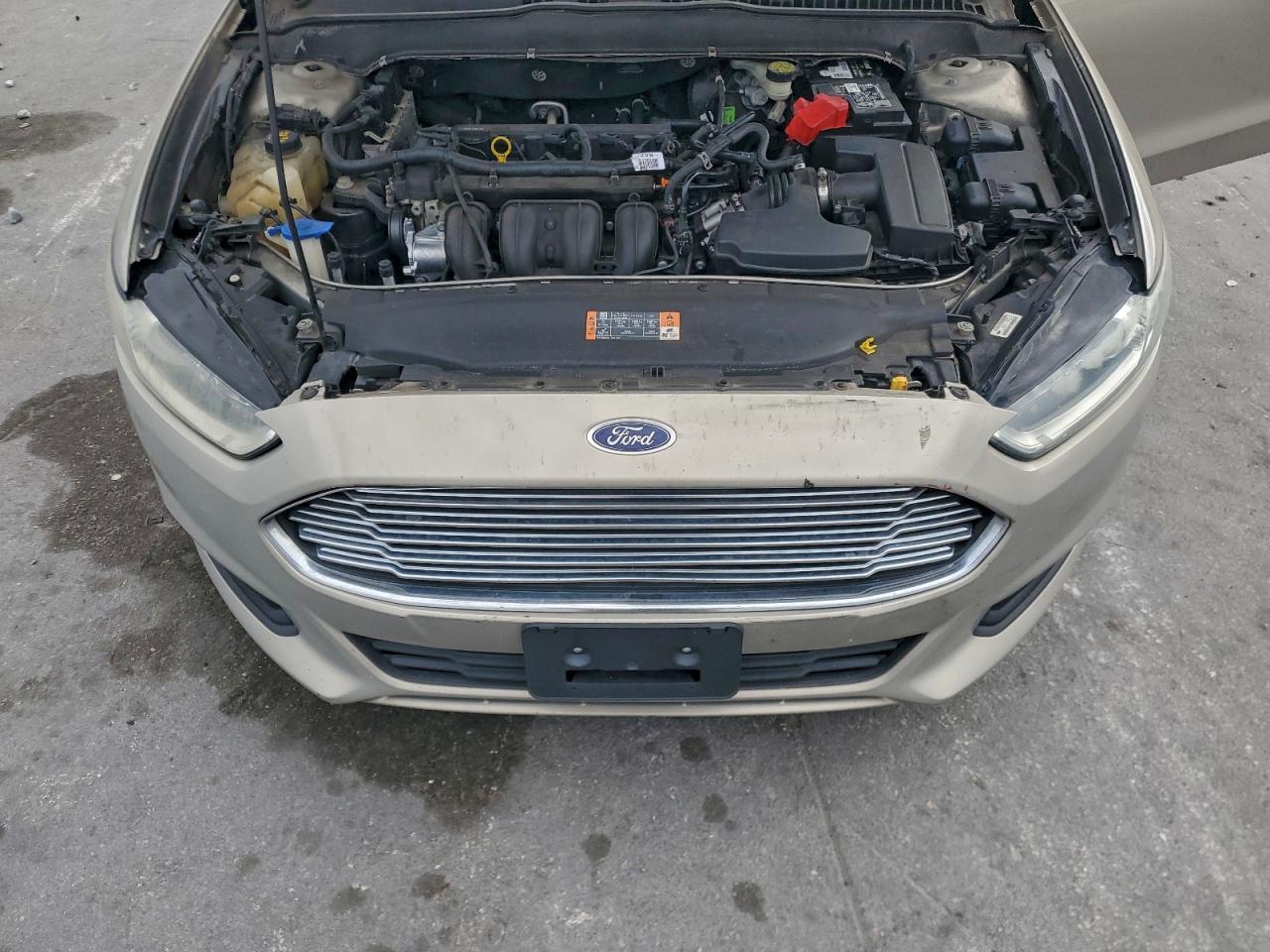 2016 FORD FUSION SE photo 11