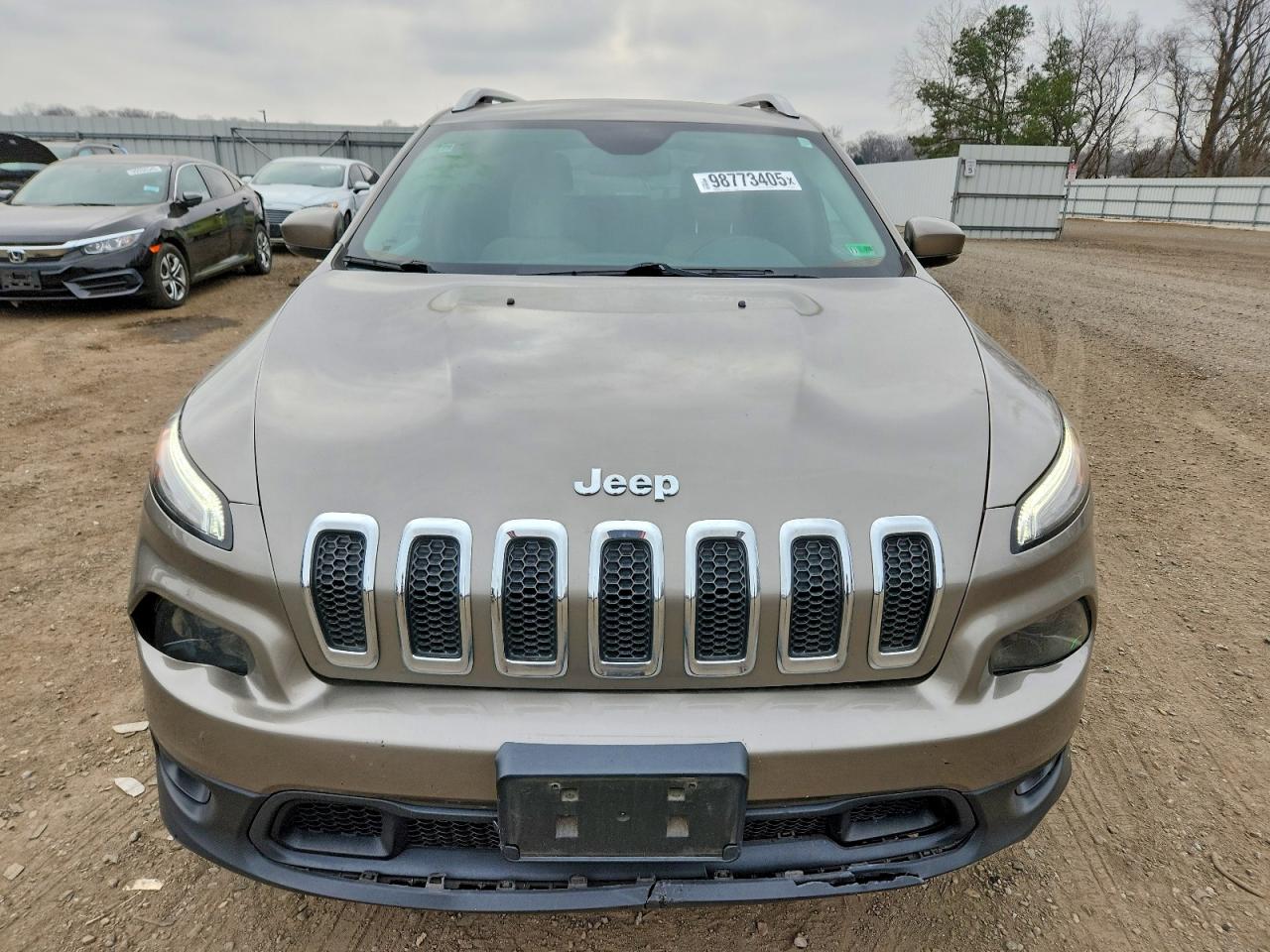 2017 JEEP CHEROKEE LATITUDE photo 5