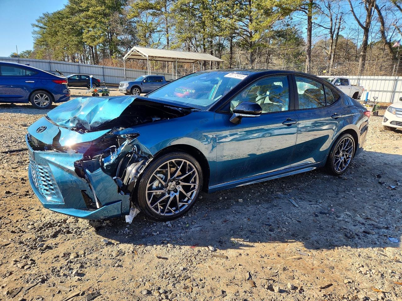 2025 TOYOTA CAMRY