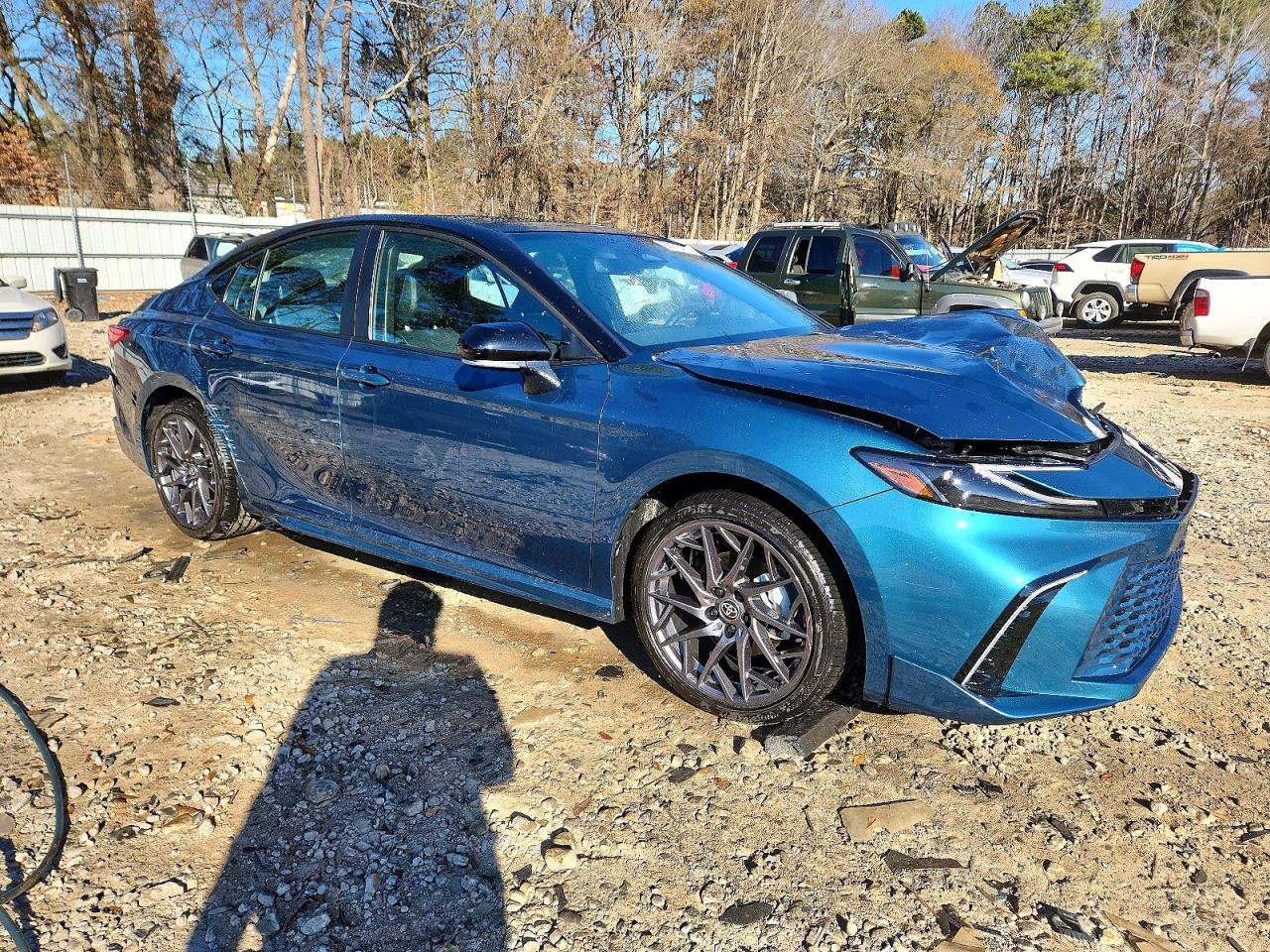 2025 TOYOTA CAMRY XSE photo 4