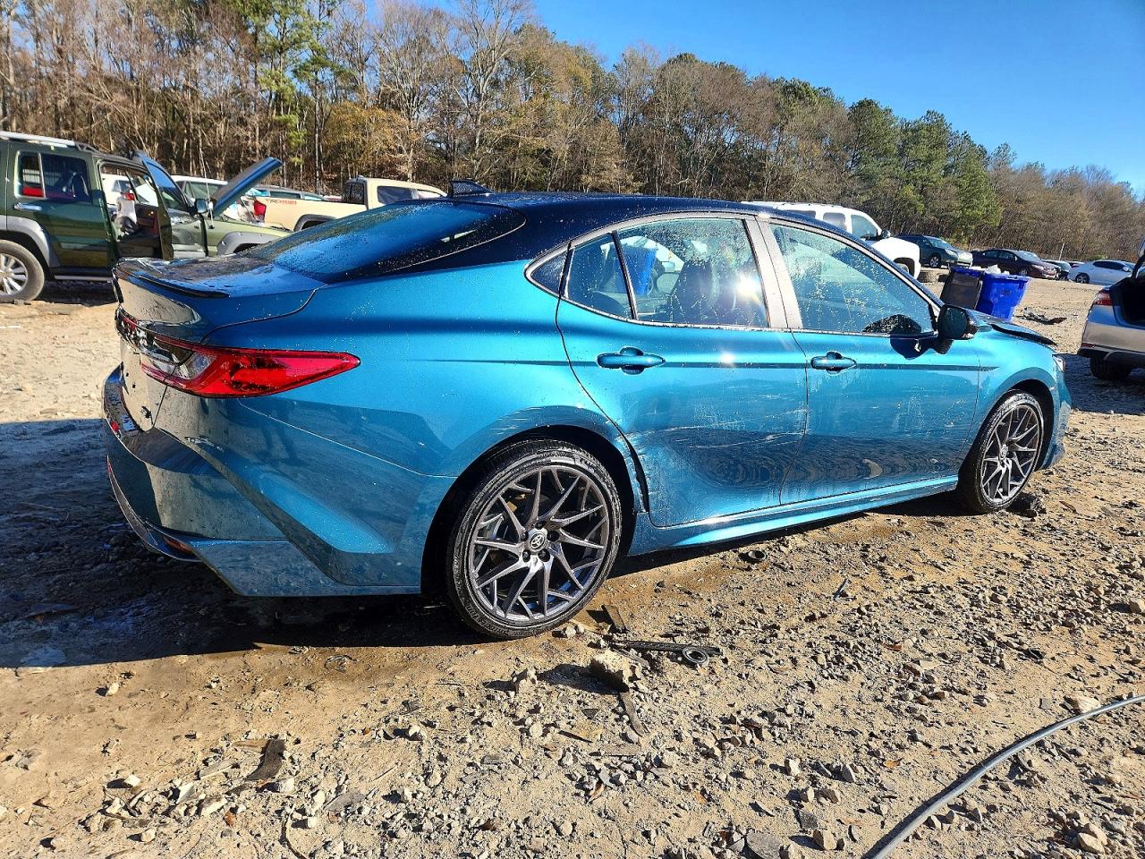 2025 TOYOTA CAMRY XSE photo 3