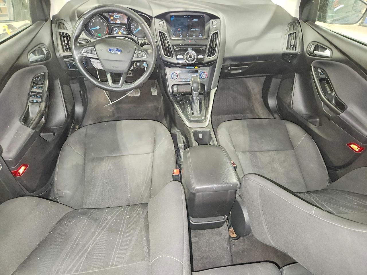 2018 FORD FOCUS SEL photo 8