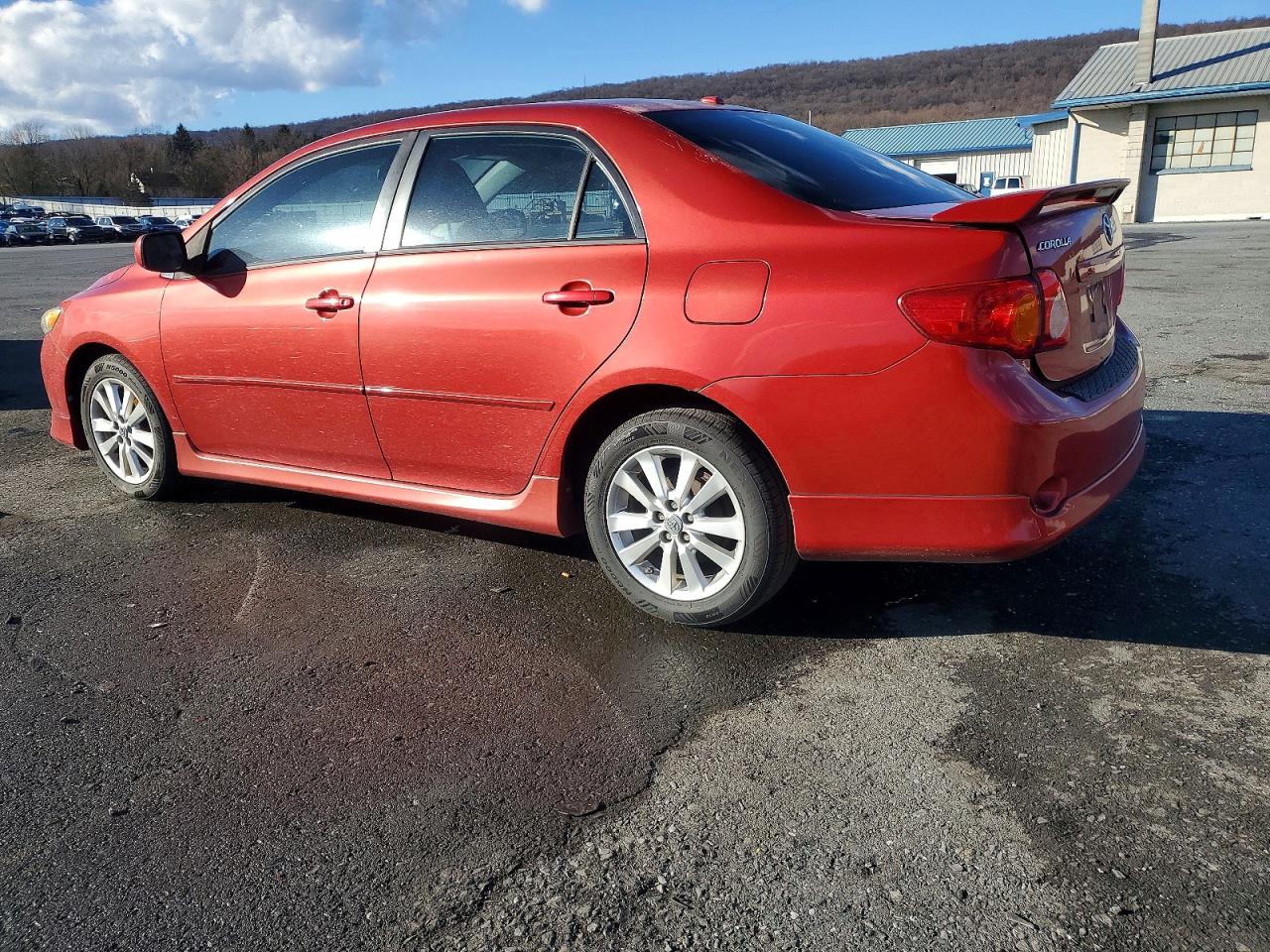 2010 TOYOTA COROLLA BASE photo 2