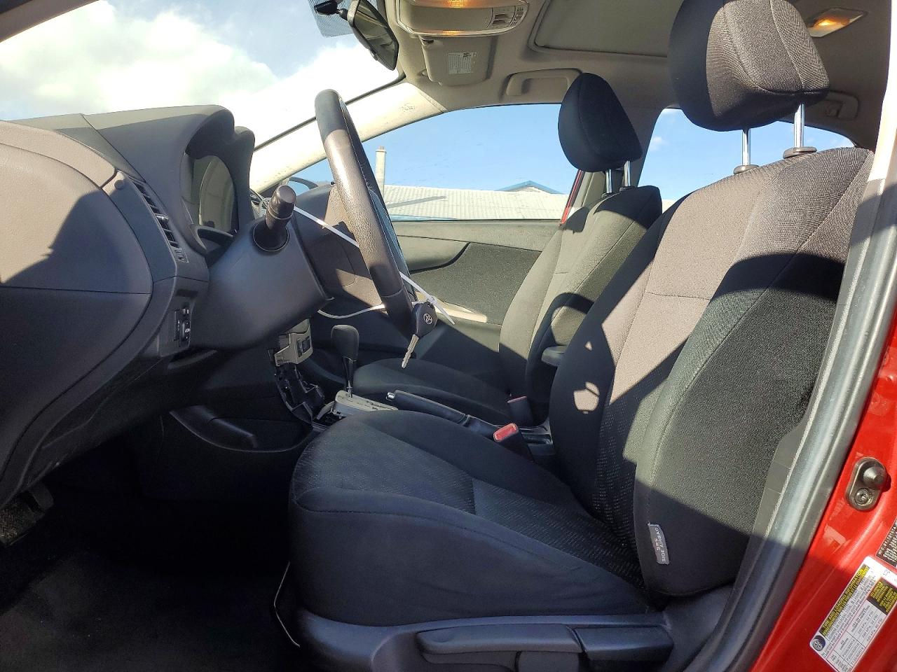 2010 TOYOTA COROLLA BASE photo 7