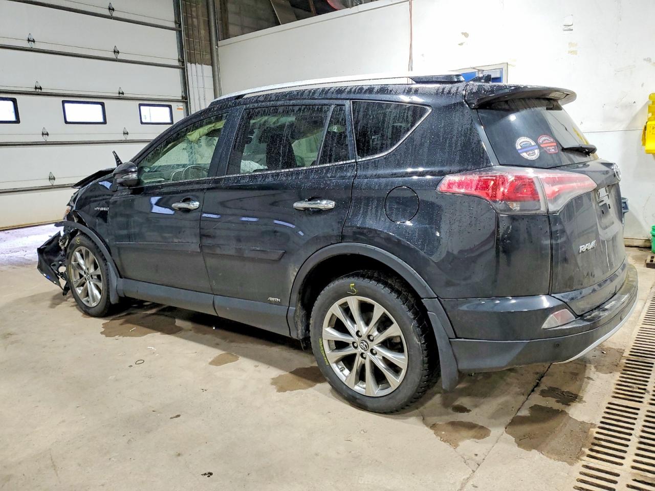 2016 TOYOTA RAV4 HV LIMITED photo 2