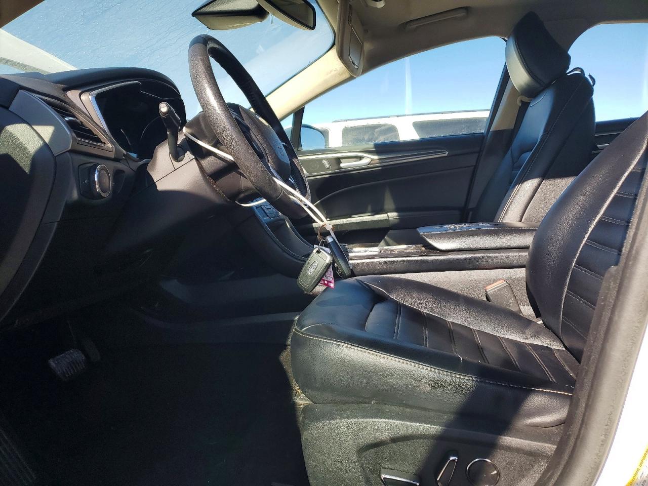 2020 FORD FUSION SEL photo 7
