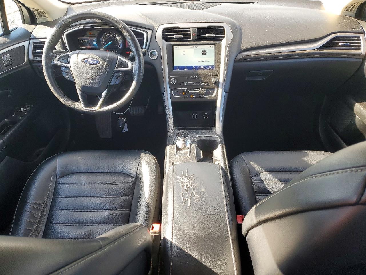 2020 FORD FUSION SEL photo 8