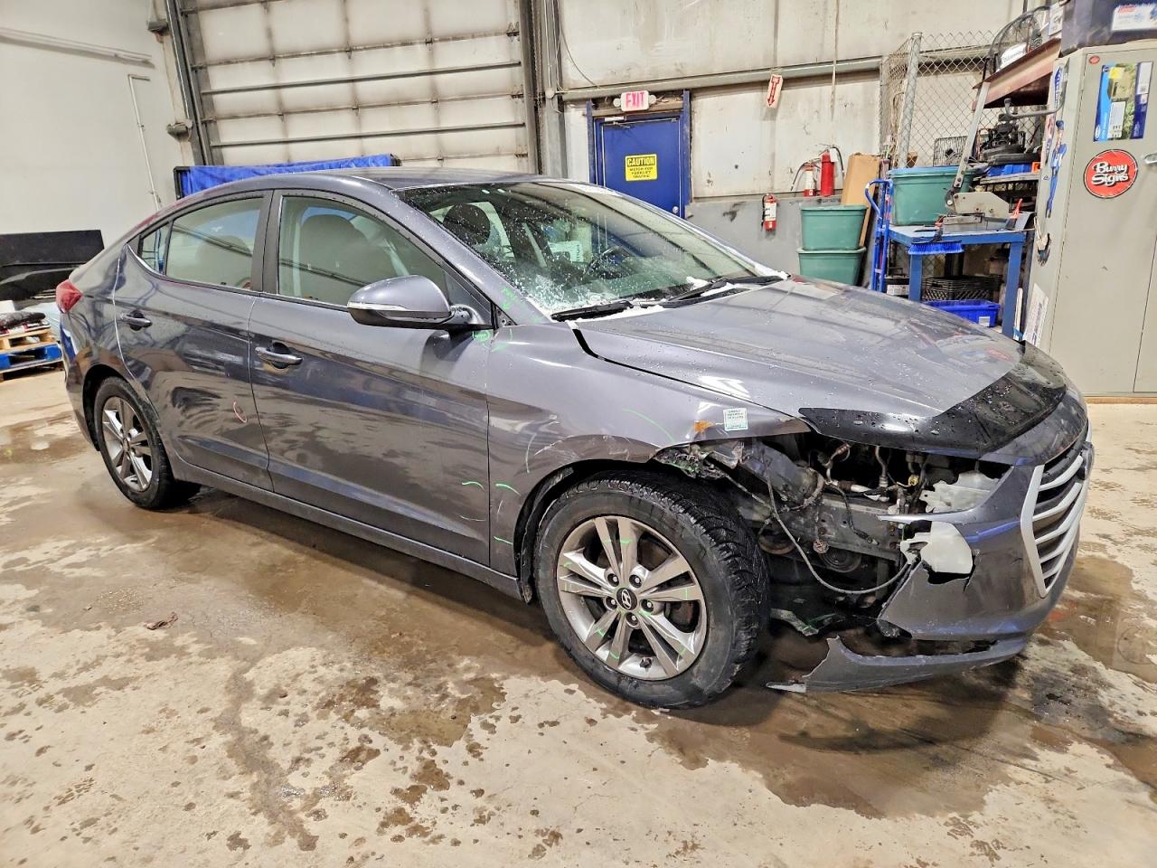 2017 HYUNDAI ELANTRA SE photo 4