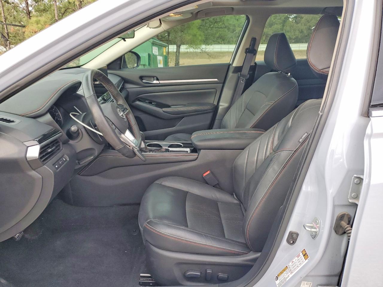 2024 NISSAN ALTIMA 2.5 SR photo 7
