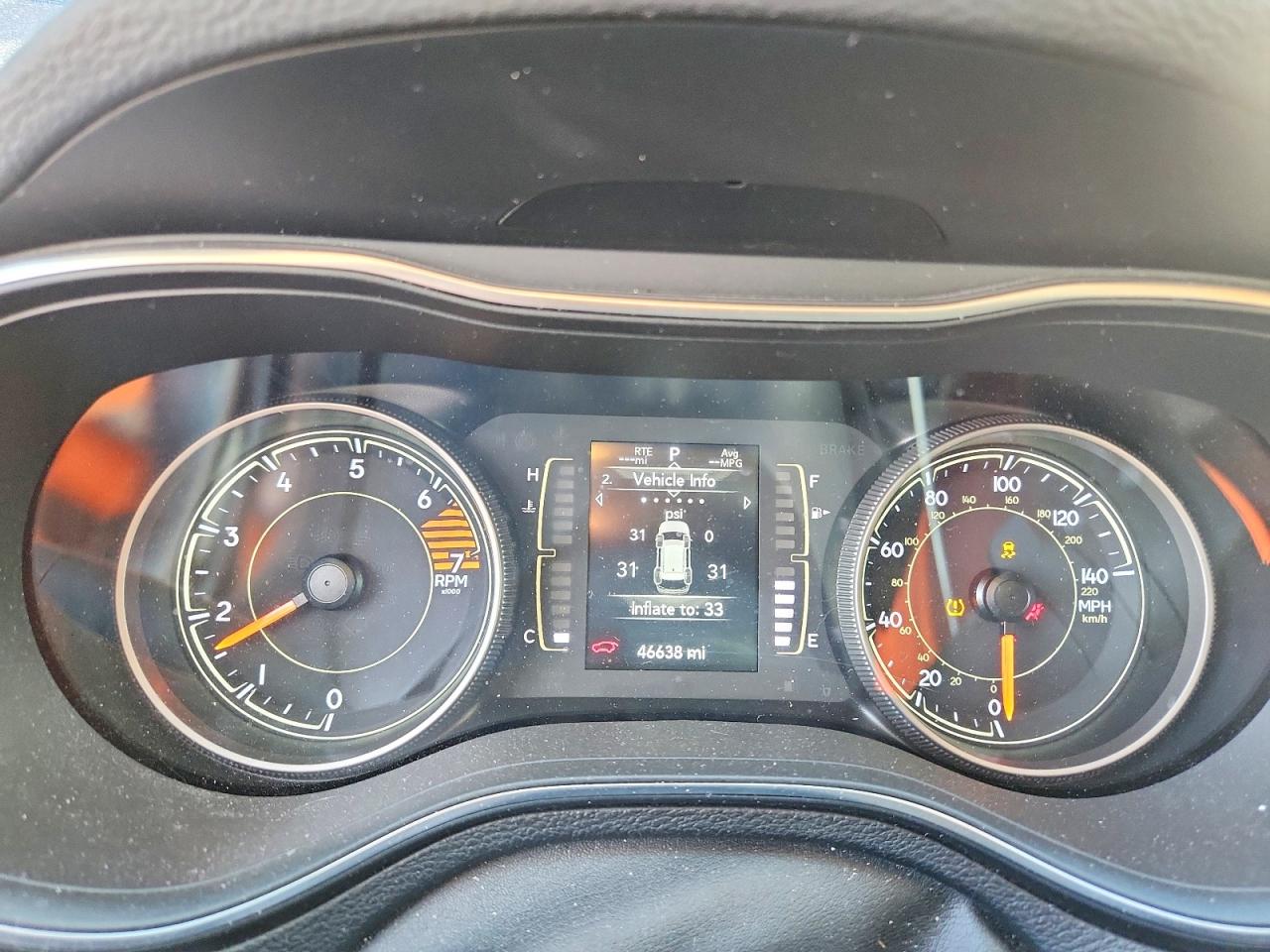 2019 JEEP CHEROKEE LATITUDE PLUS photo 17