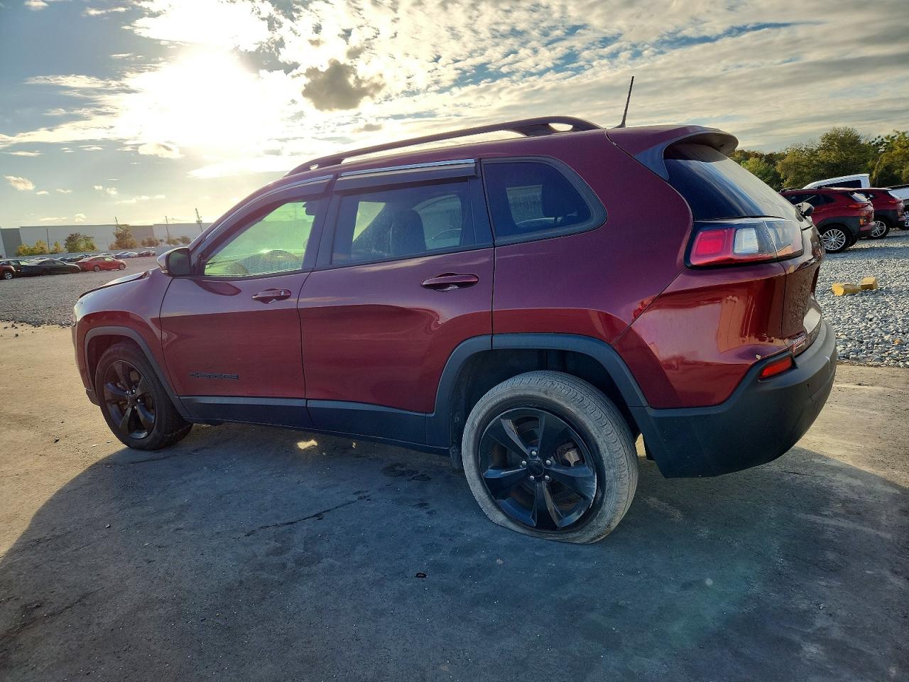 2019 JEEP CHEROKEE LATITUDE PLUS photo 3