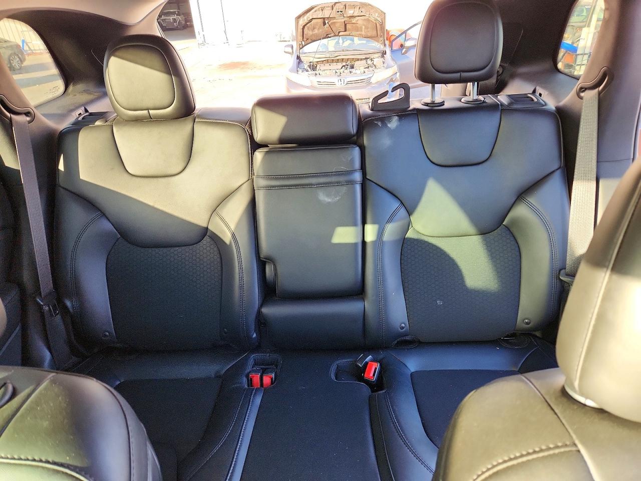 2019 JEEP CHEROKEE LATITUDE PLUS photo 19