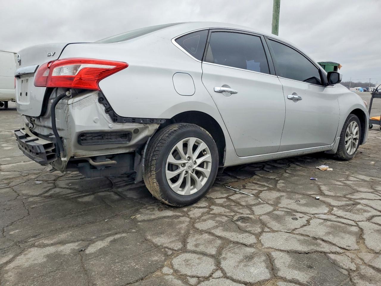2019 NISSAN SENTRA S photo 3