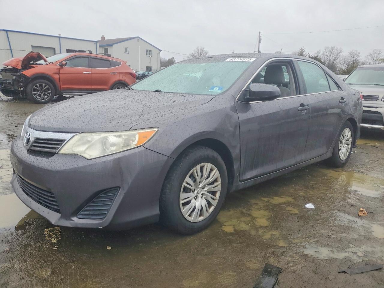 2013 TOYOTA CAMRY