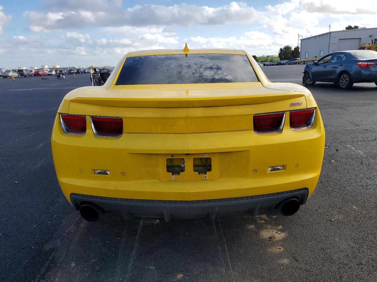 2013 CHEVROLET CAMARO 2SS photo 11
