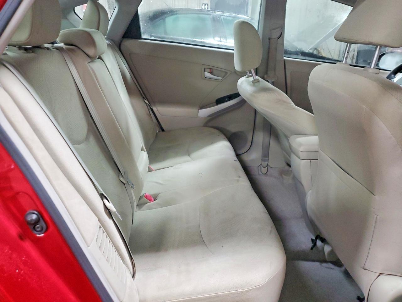 2010 TOYOTA PRIUS photo 10