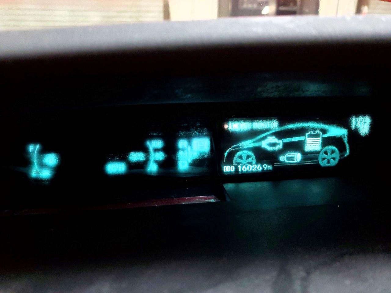 2010 TOYOTA PRIUS photo 9