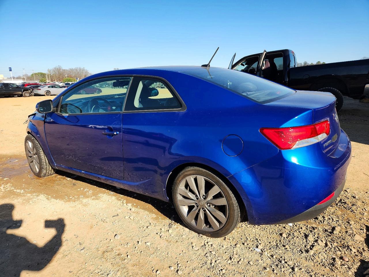 2013 KIA FORTE SX photo 2