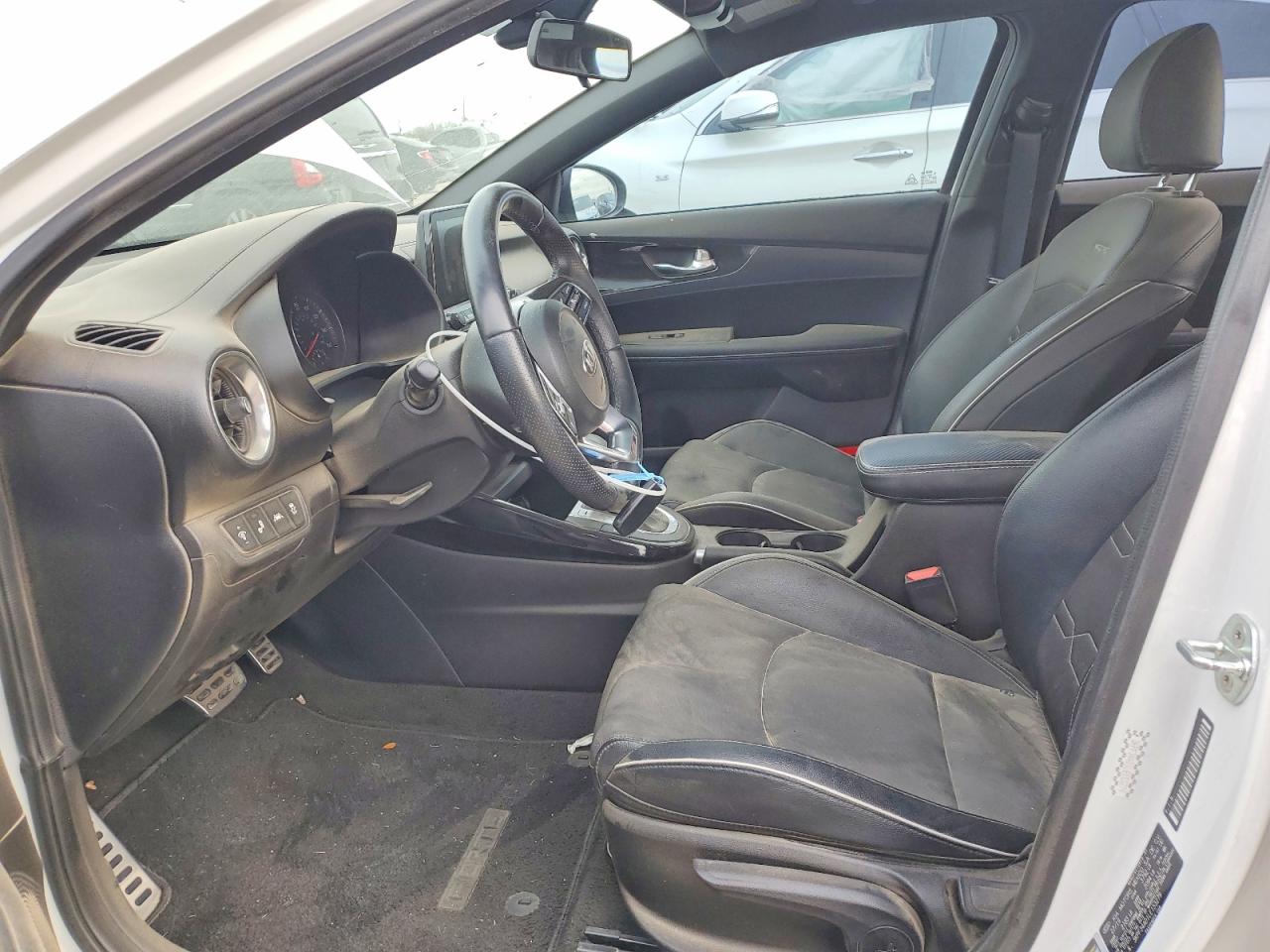 2020 KIA FORTE GT LINE photo 7