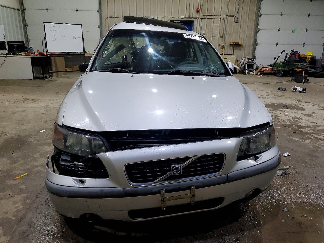2002 VOLVO S60 photo 9
