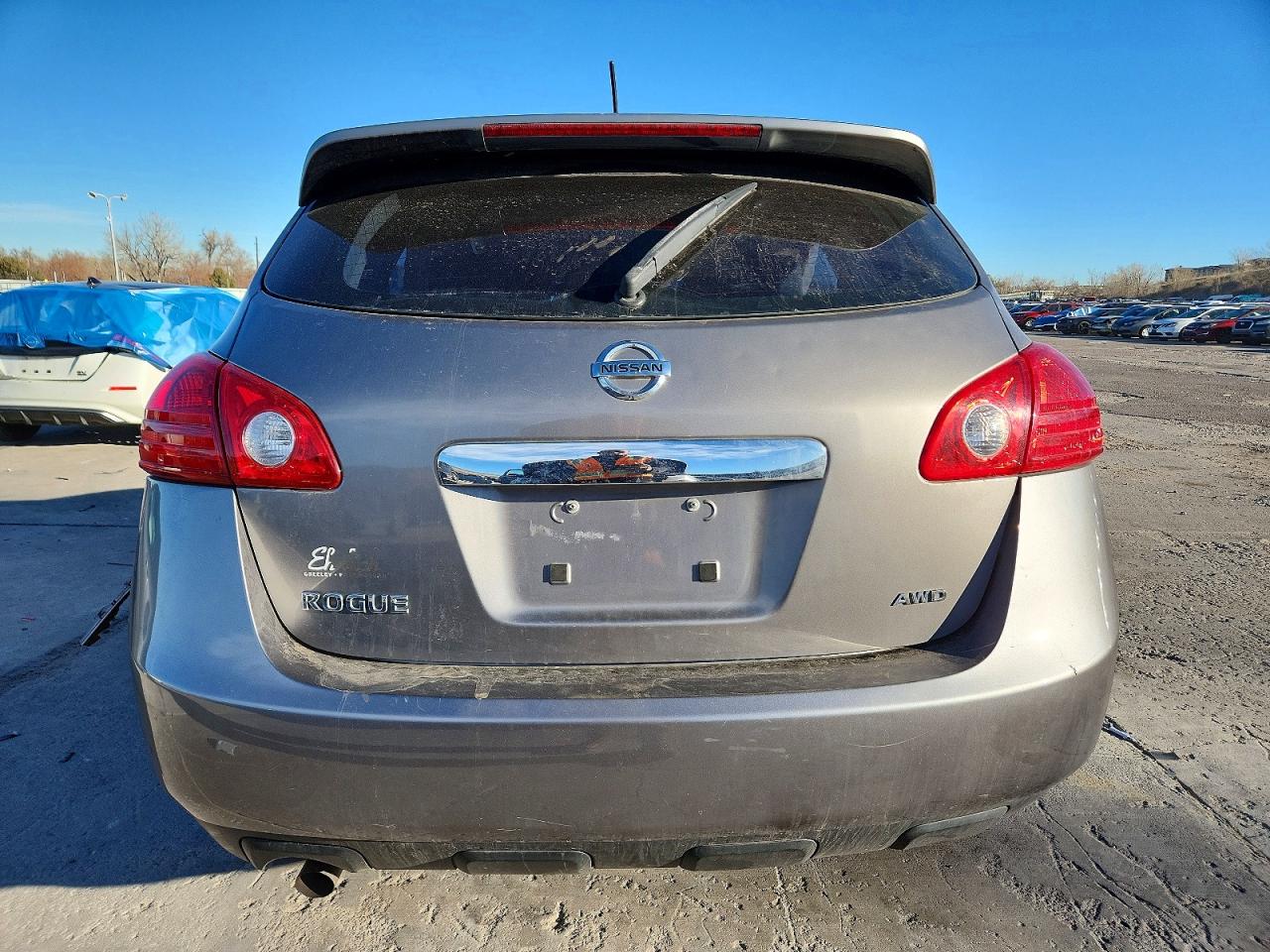 2011 NISSAN ROGUE S photo 6
