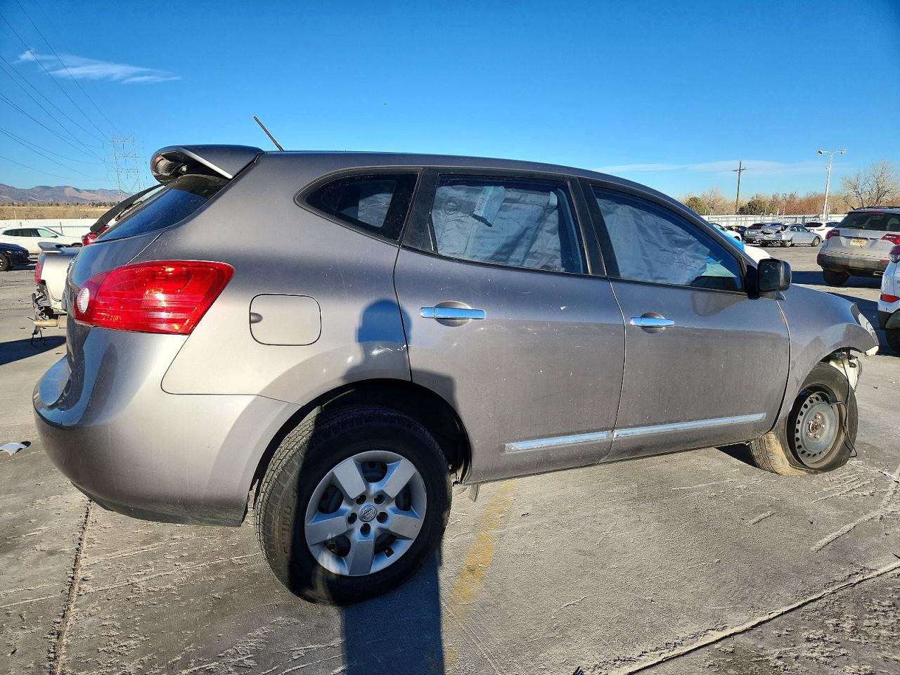 2011 NISSAN ROGUE S photo 3