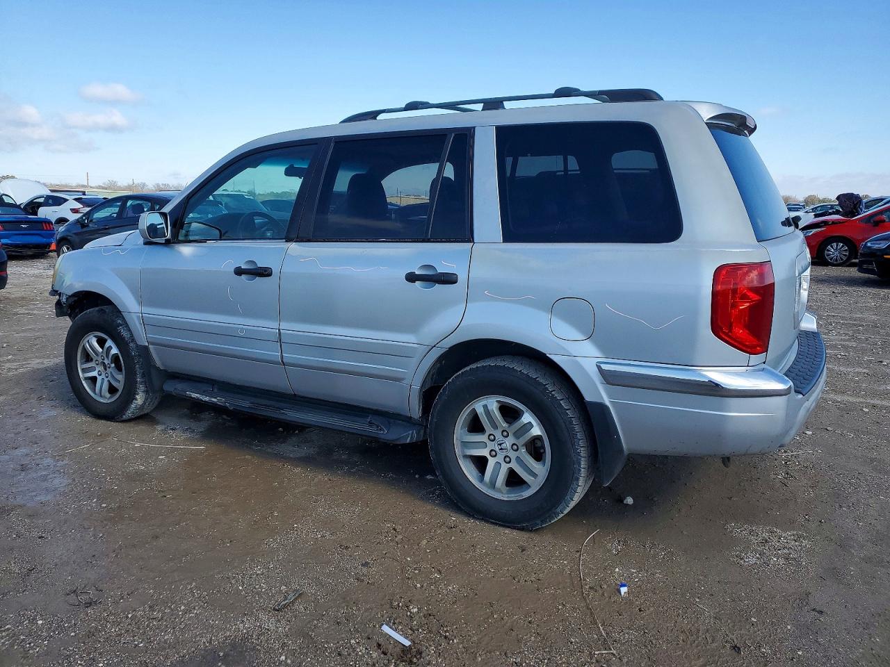 2003 HONDA PILOT EXL photo 2