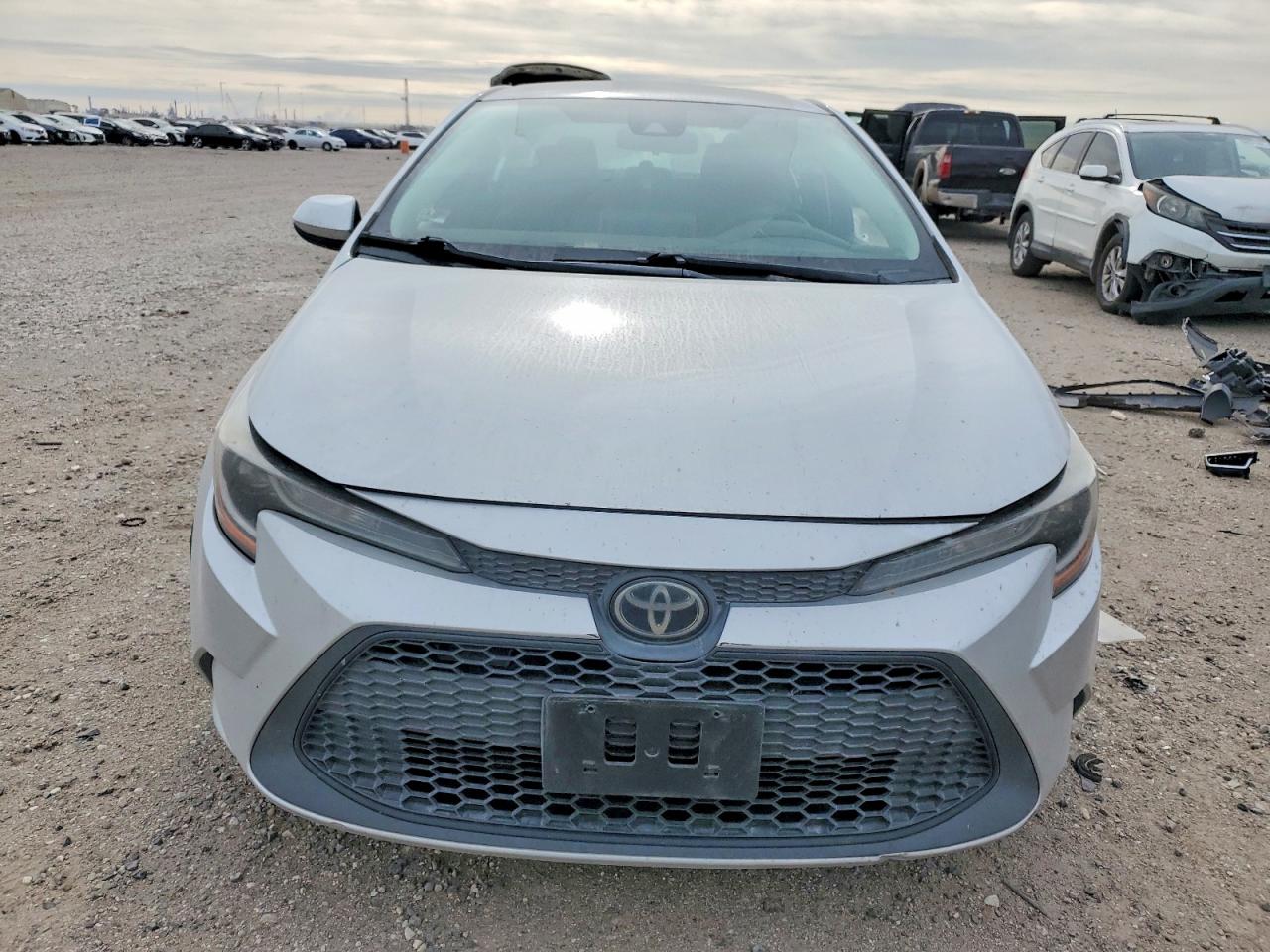 2021 TOYOTA COROLLA LE photo 5