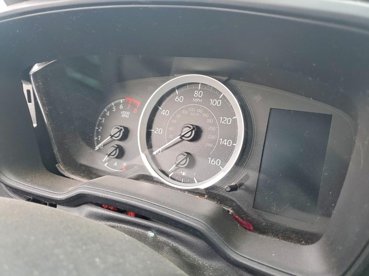 2021 TOYOTA COROLLA LE photo 9