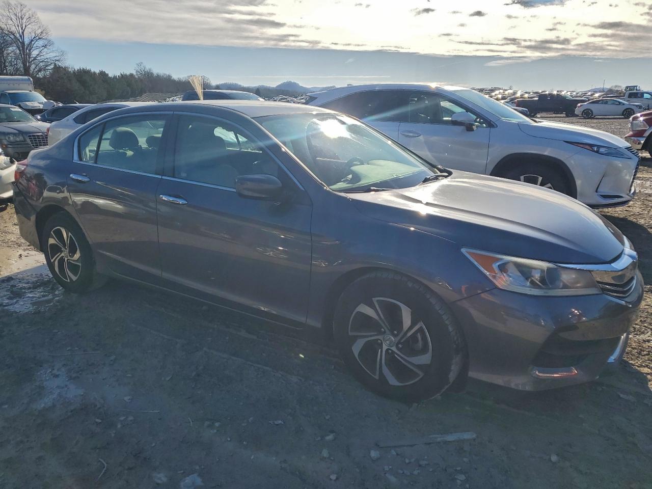 2017 HONDA ACCORD LX photo 4
