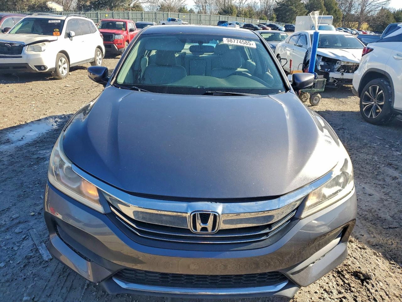 2017 HONDA ACCORD LX photo 5