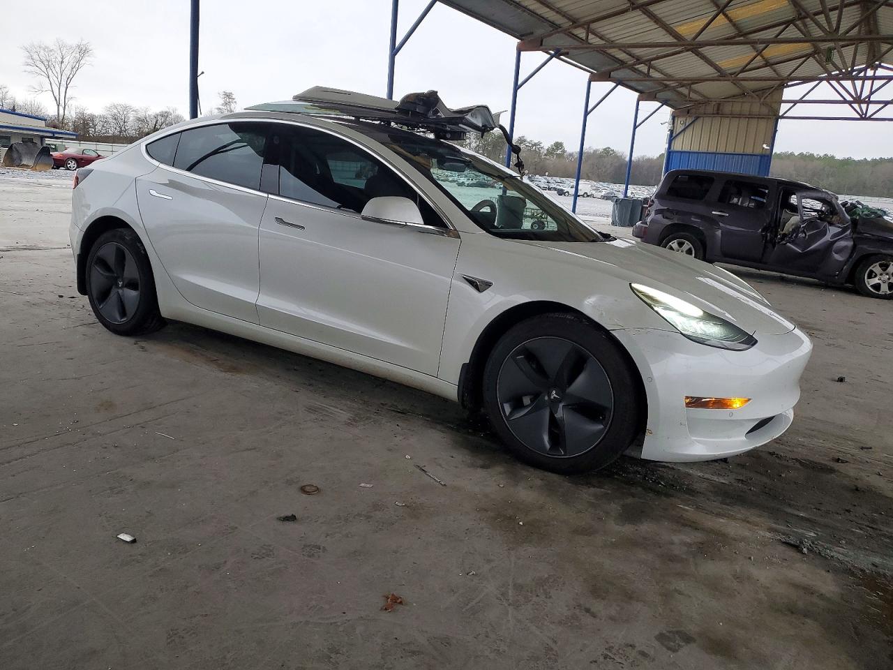 2018 TESLA MODEL 3 photo 4