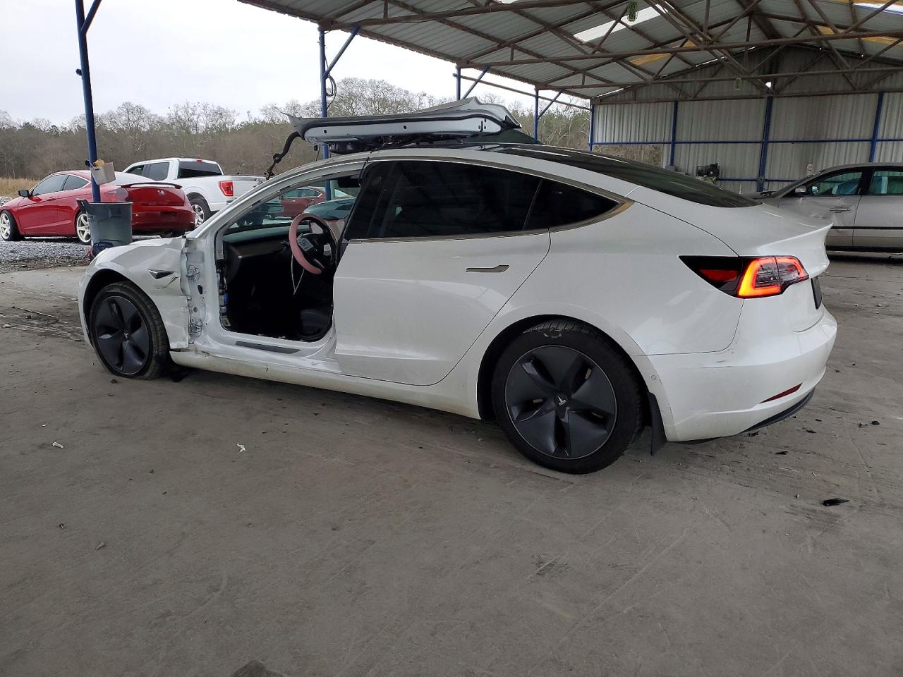 2018 TESLA MODEL 3 photo 2
