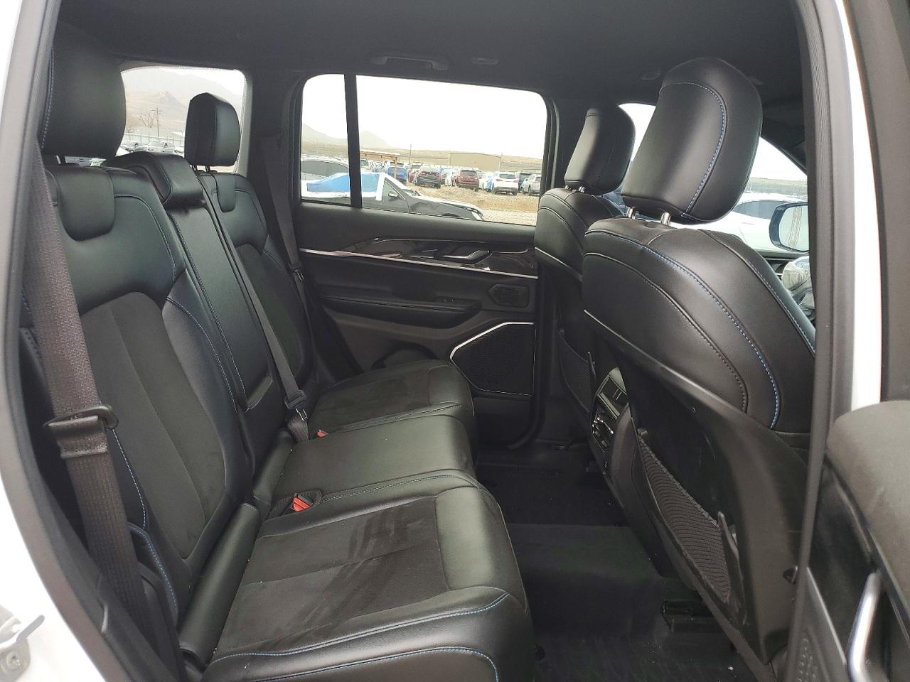 2022 JEEP GRAND CHEROKEE TRAILHAWK 4XE photo 10