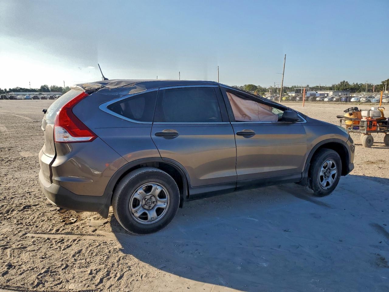 2013 HONDA CR-V LX photo 3