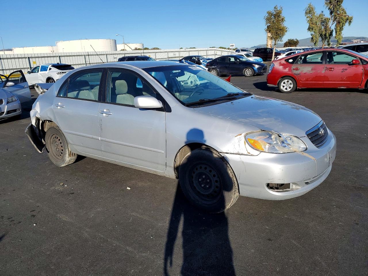 2005 TOYOTA COROLLA CE photo 4