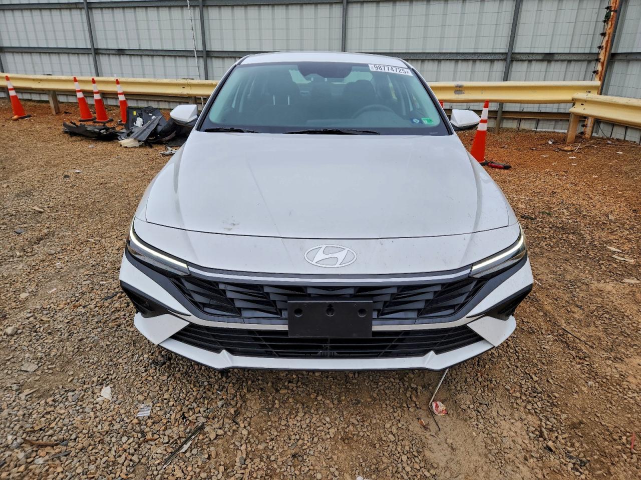 2024 HYUNDAI ELANTRA SE photo 5