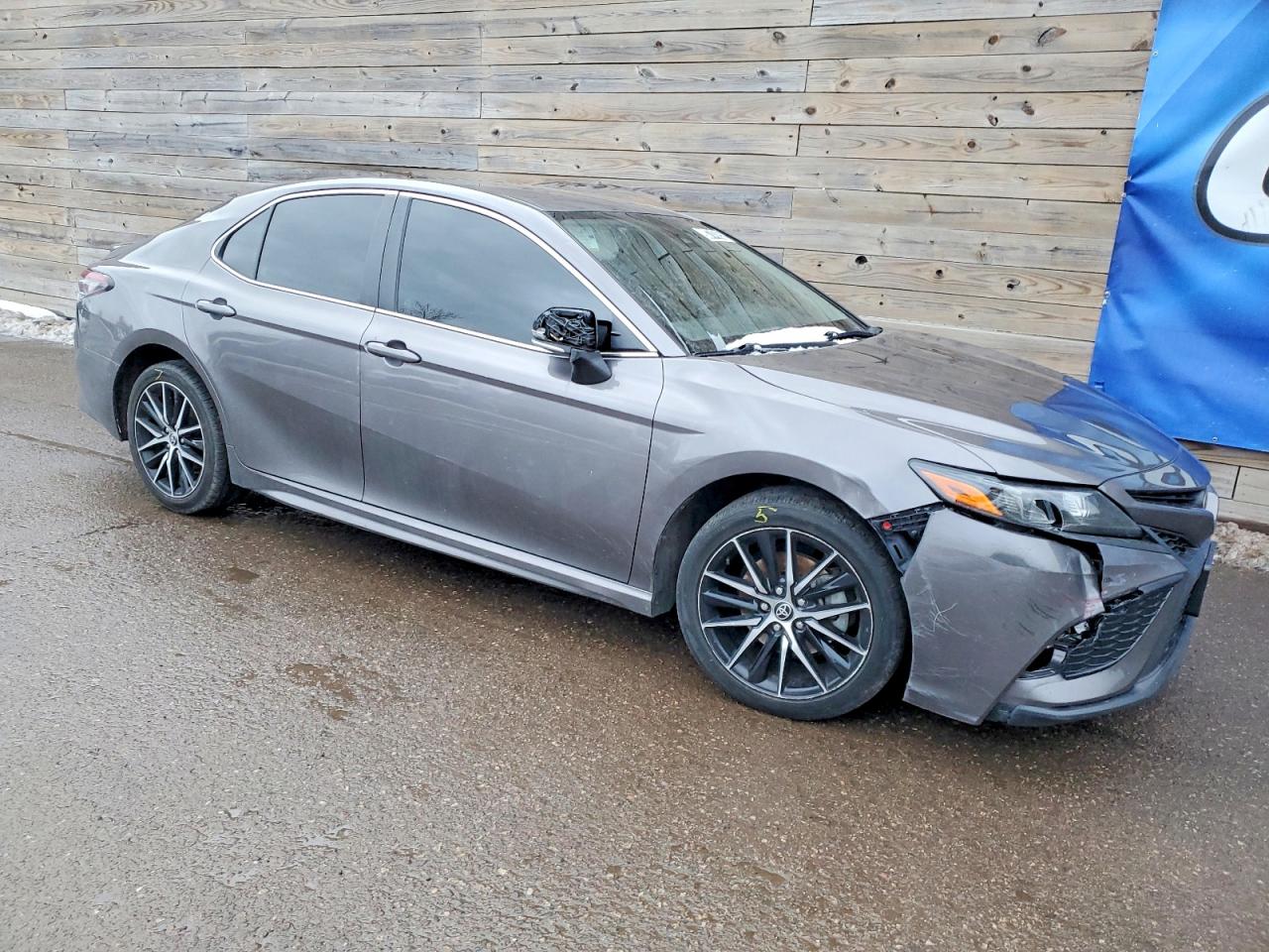 2022 TOYOTA CAMRY SE photo 4