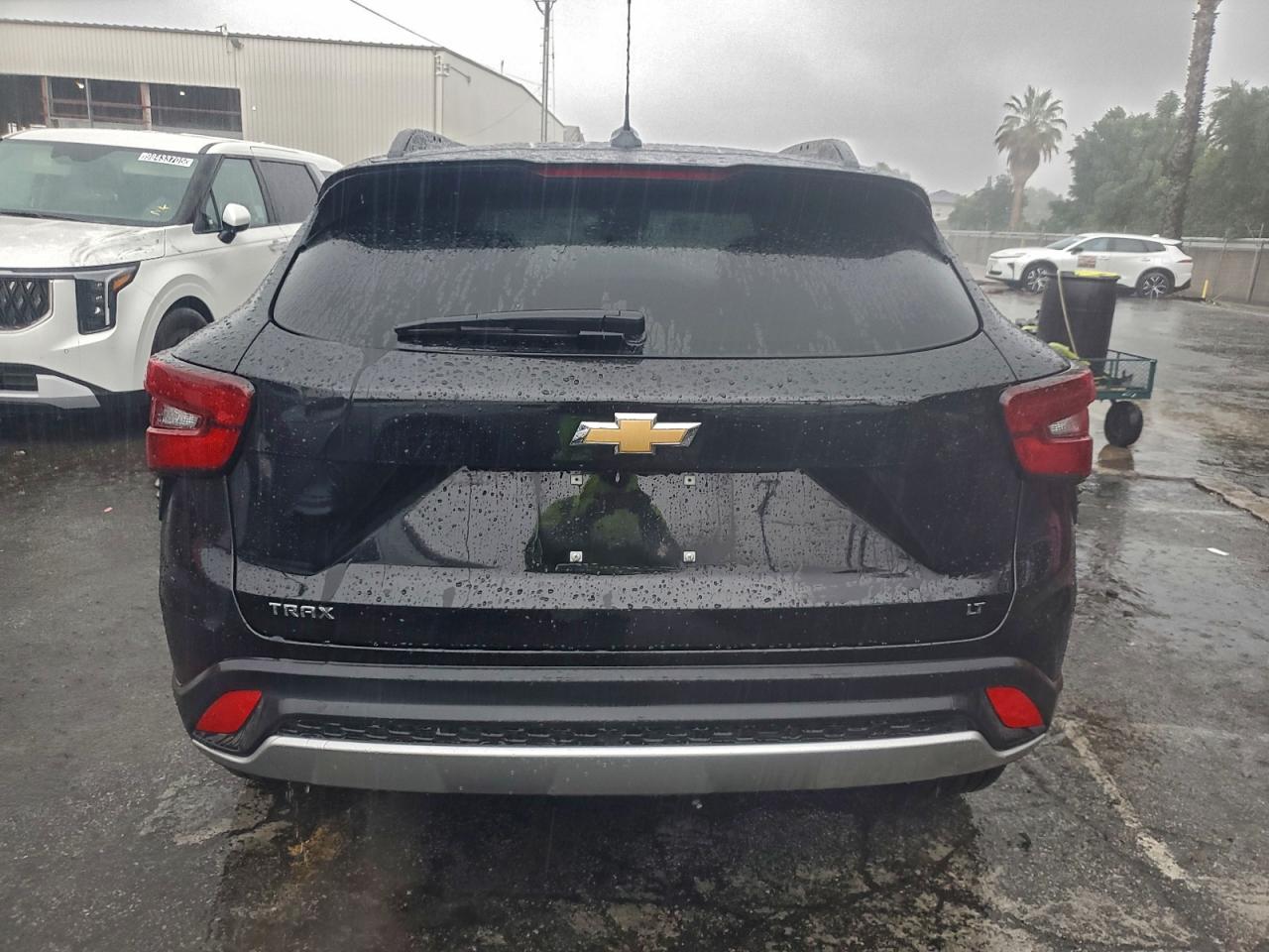 2025 CHEVROLET TRAX 1LT photo 6