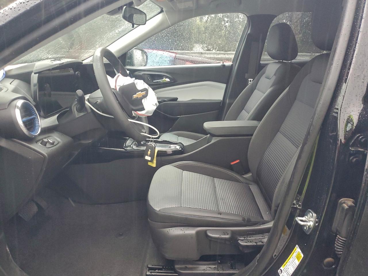 2025 CHEVROLET TRAX 1LT photo 7