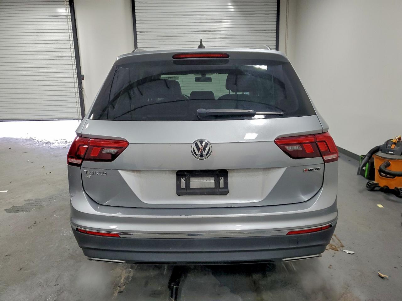 2020 VOLKSWAGEN TIGUAN SE photo 11