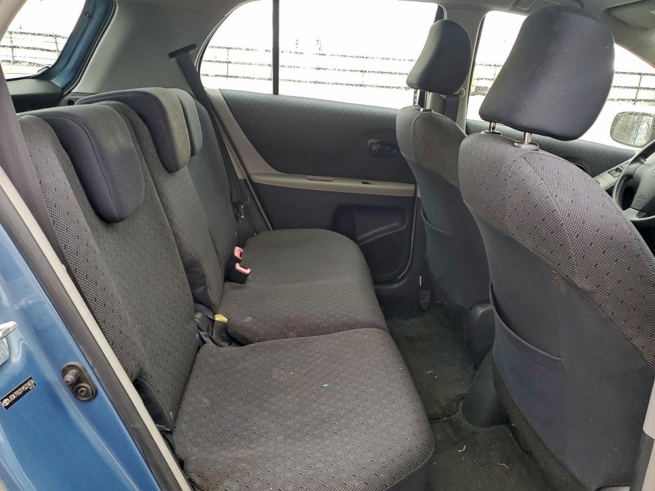 2009 TOYOTA YARIS photo 19