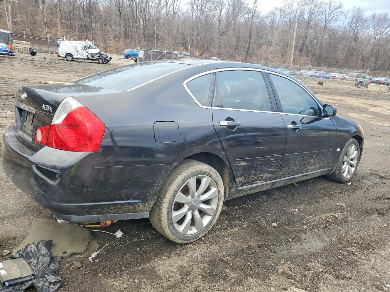 2007 INFINITI M35 BASE photo 3