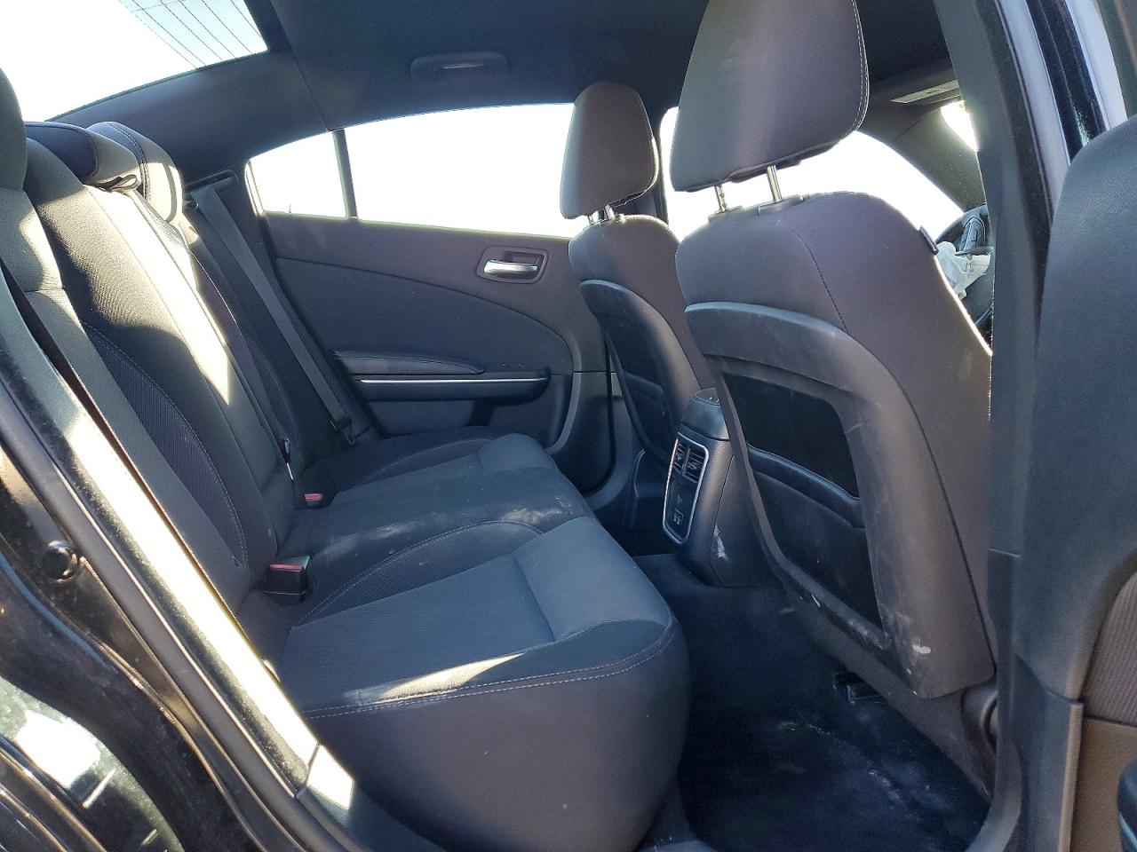 2015 DODGE CHARGER SE photo 10
